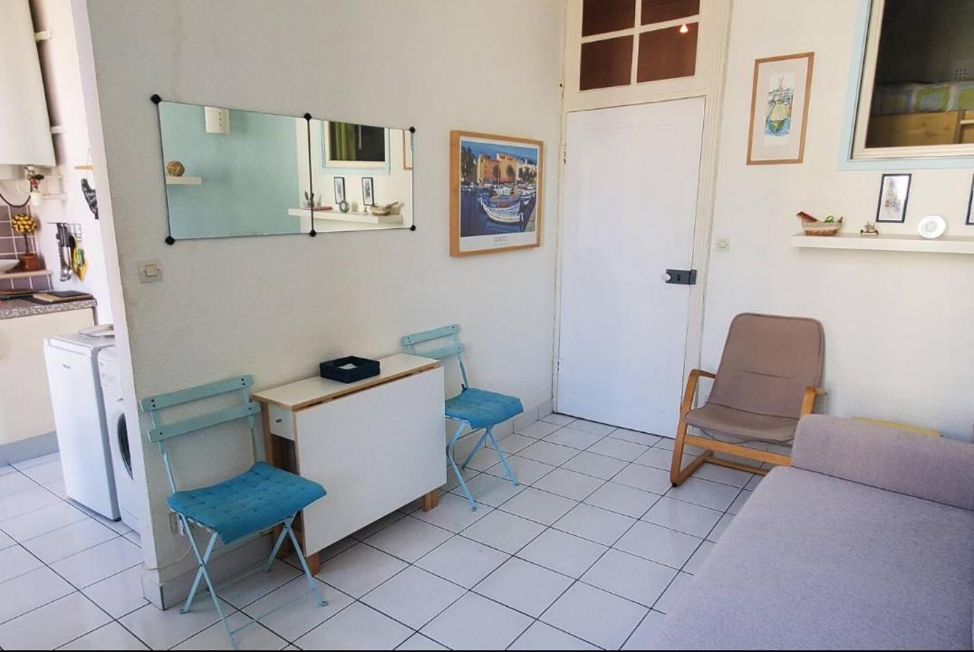 Apartment A Deux Pas Du Port Yourhosthelper Nizza